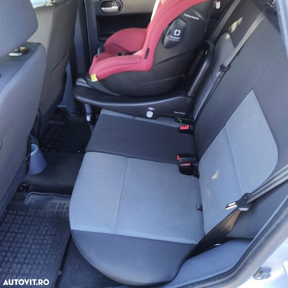 Mitsubishi Colt 1.3 Invite - 2