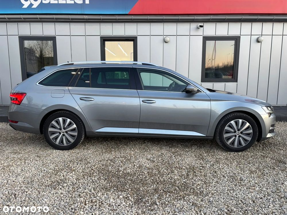Skoda Superb 2.0 TDI SCR Style DSG - 6