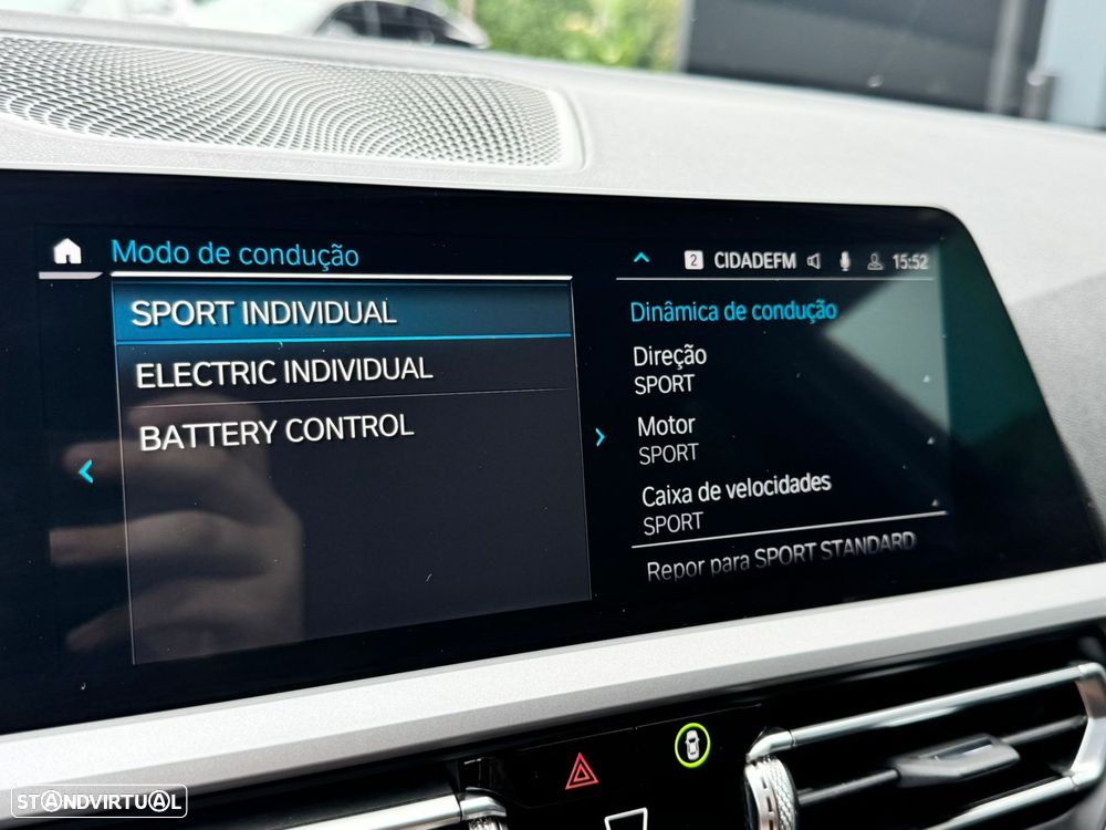 BMW 320 e Touring Auto - 49