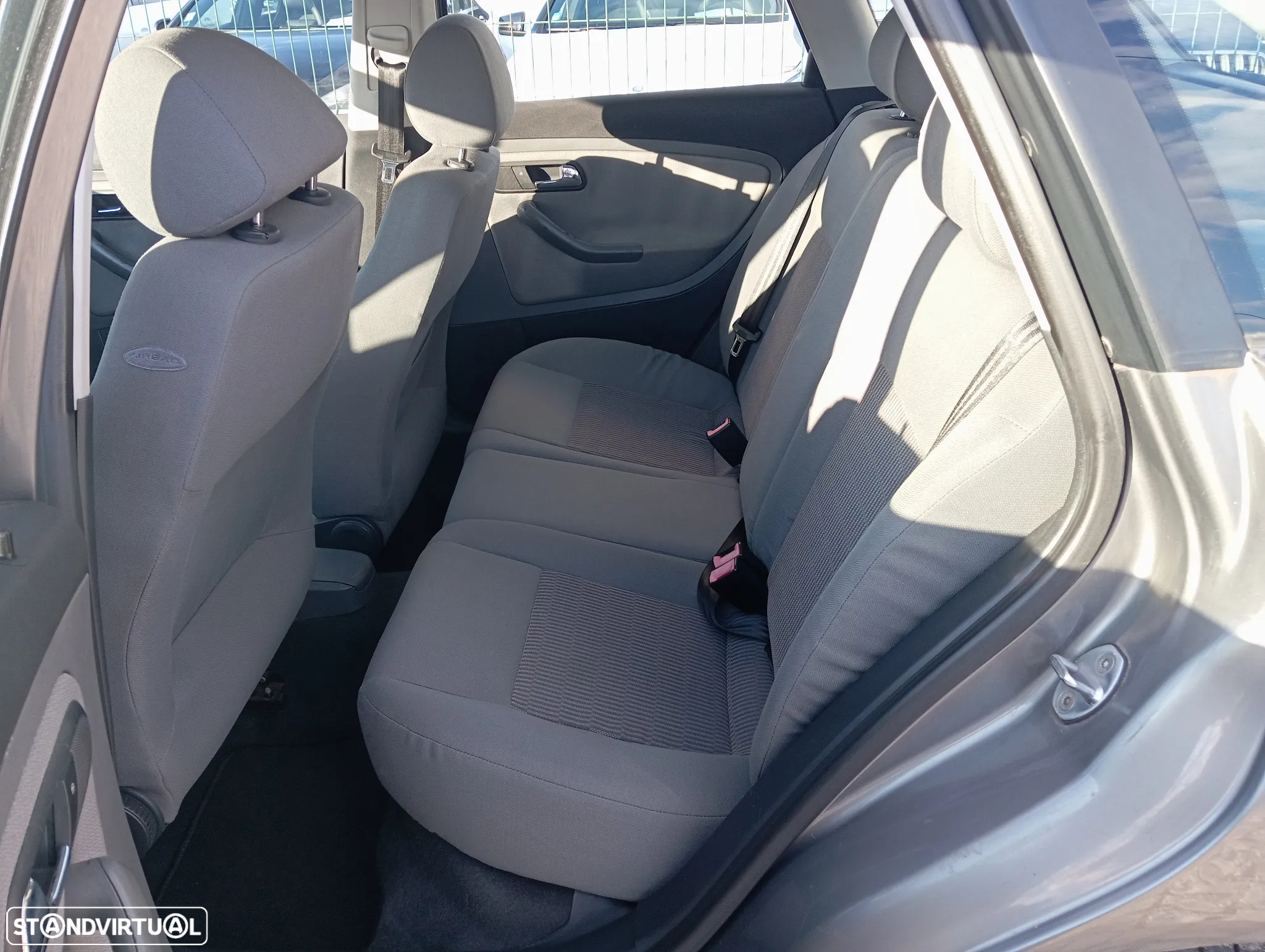 SEAT Ibiza 1.4 TDi Signo - 10