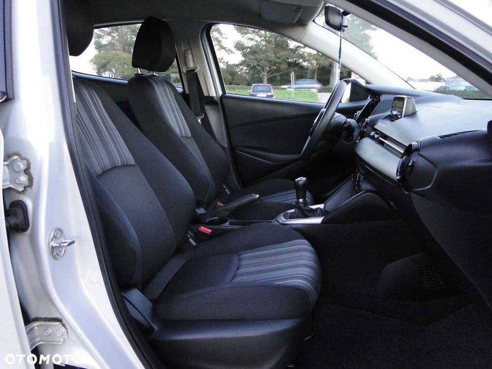 Mazda 2 SKYACTIV-G 75 Exclusive-Line - 11