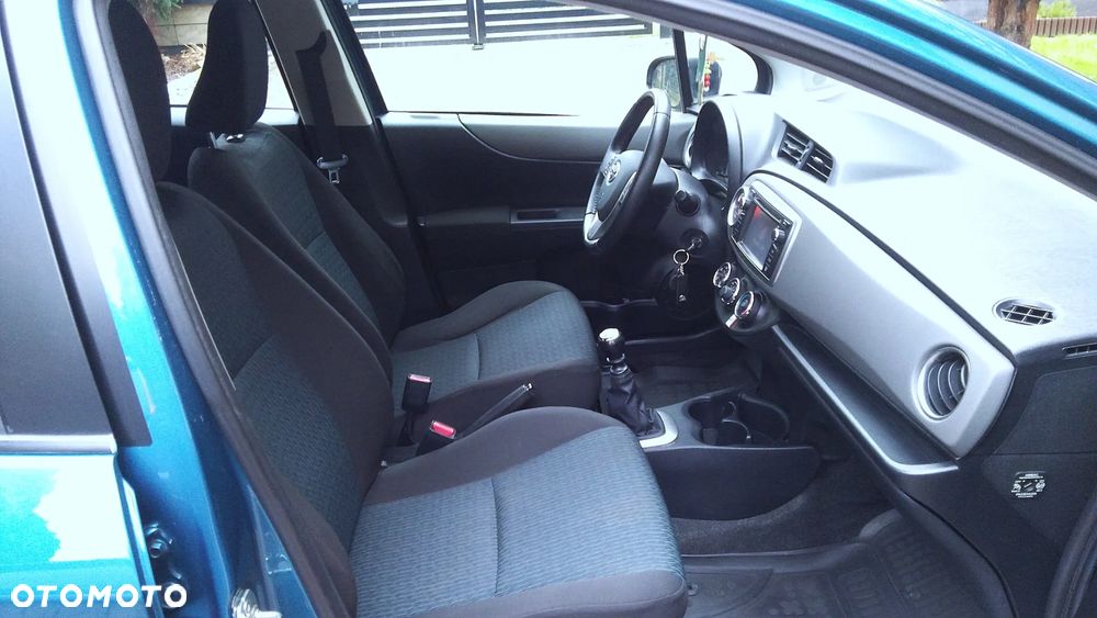 Toyota Yaris 1.33 Sol - 10