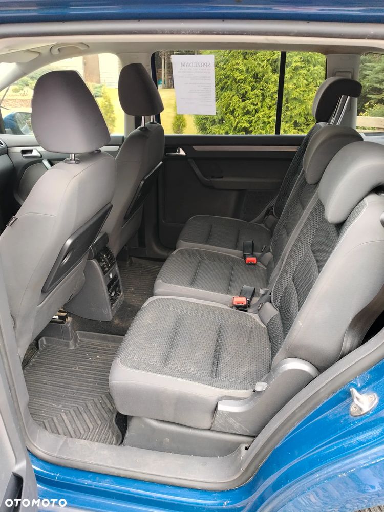 Volkswagen Touran 1.6 TDI DPF Life - 8