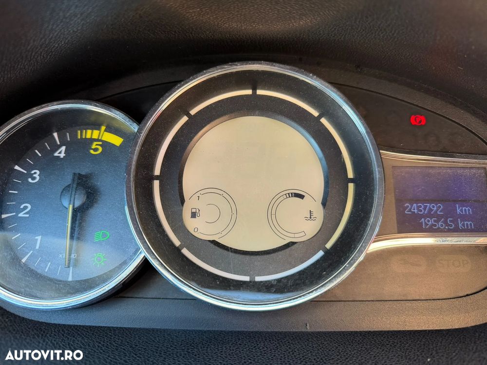 Renault Megane Sport Tourer 1.5 dCi Expression - 3