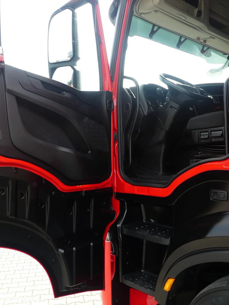Iveco S WAY 460 / EURO 6 / NISKI PRZEBIEG / STANDARD / - 27