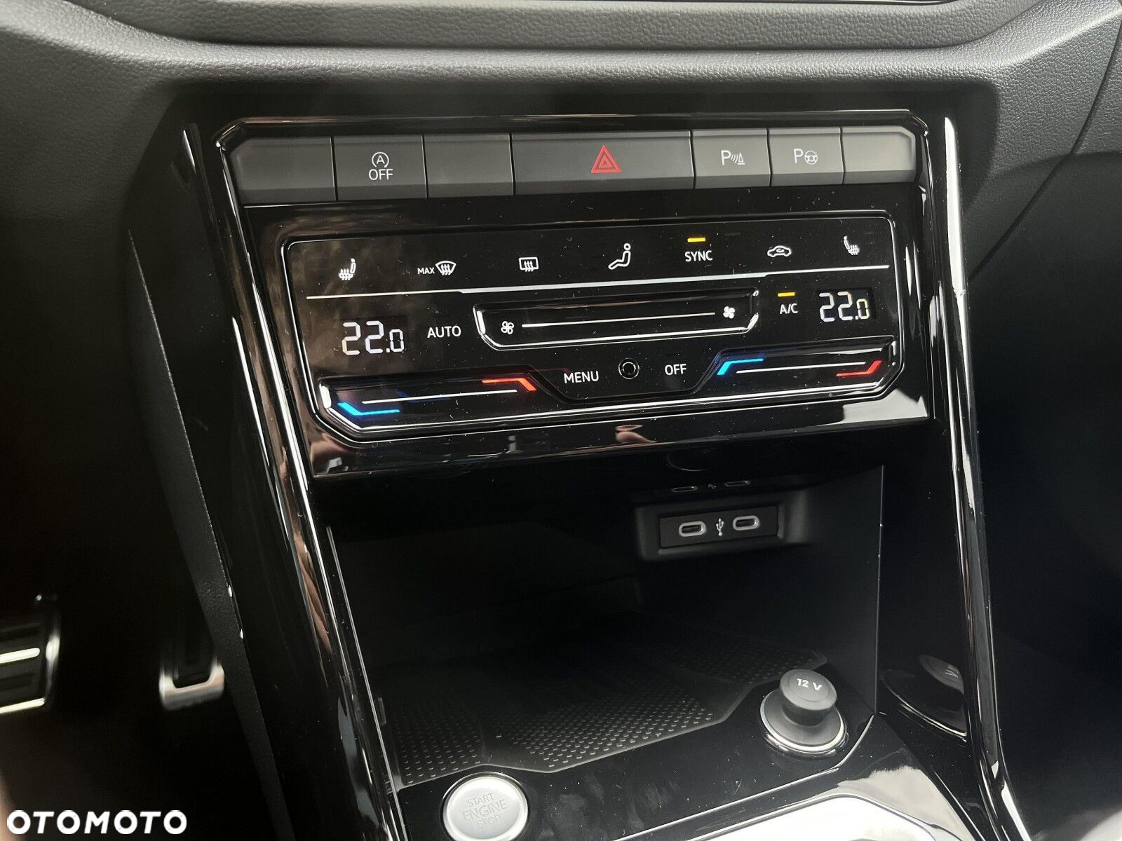 Volkswagen T-Roc - 28