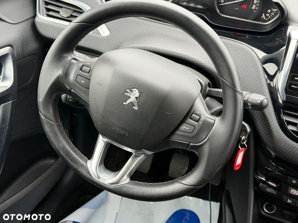 Peugeot 2008 BlueHDi FAP 120 STOP & START Allure - 27