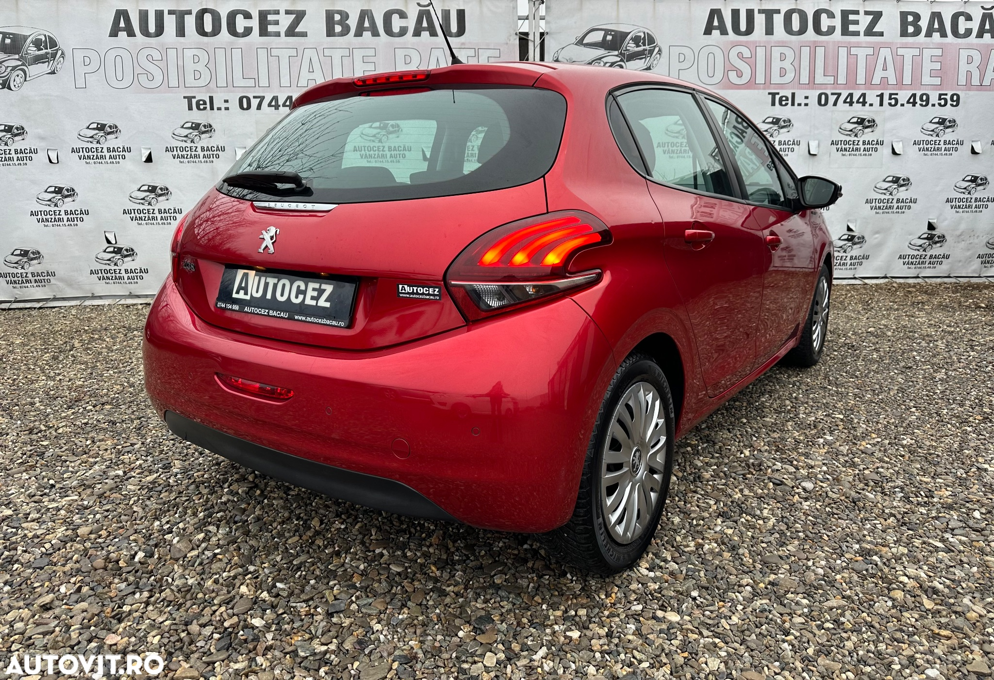 Peugeot 208 - 4