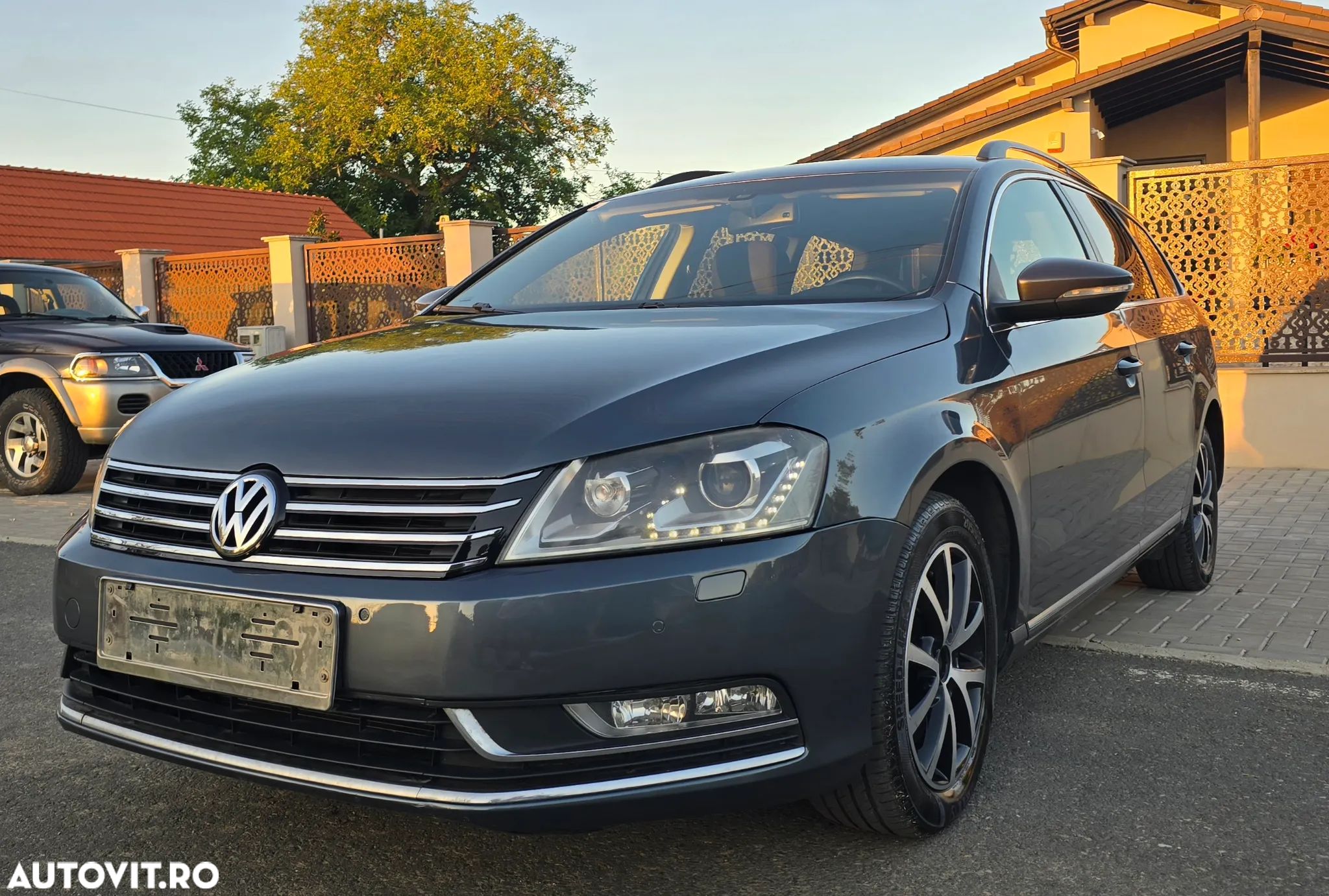 Volkswagen Passat Variant 2.0 TDI BlueMotion Technology Business Edition - 1