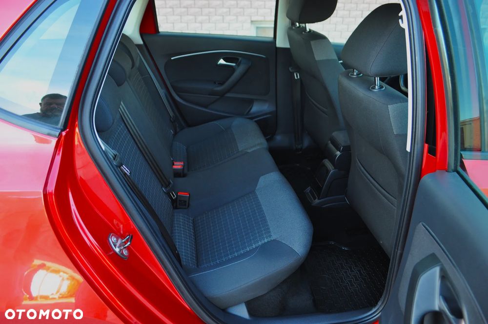 Volkswagen Polo 1.2 TSI (Blue Motion Technology) Comfortline - 28