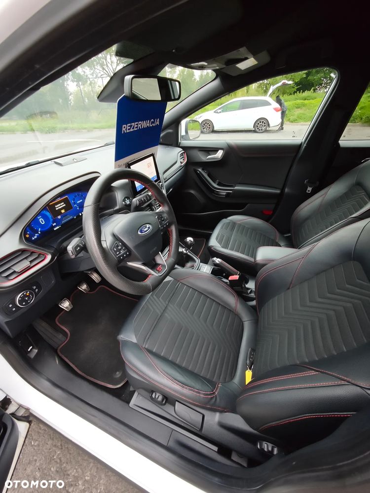 Ford Puma 1.0 EcoBoost mHEV ST-Line - 32
