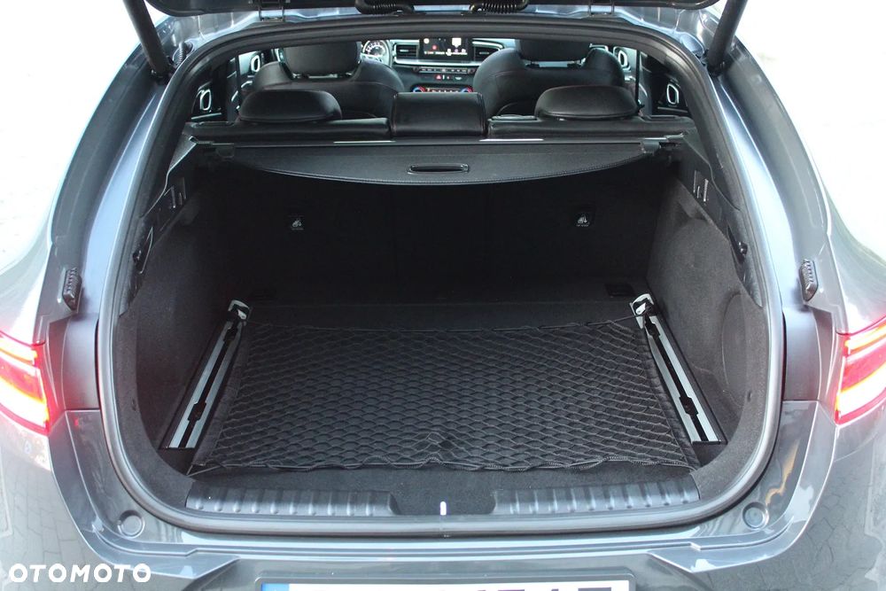 Kia ProCeed 1.6 T-GDI GT DCT - 37