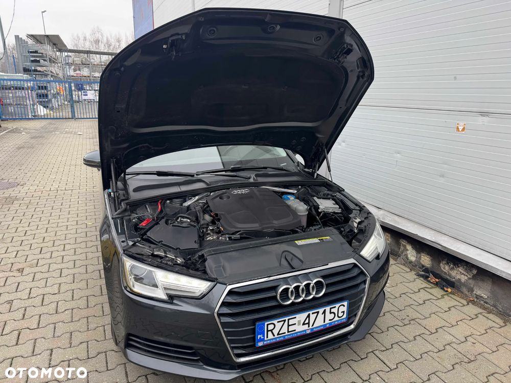 Audi A4 Avant 2.0 TDI S tronic - 14