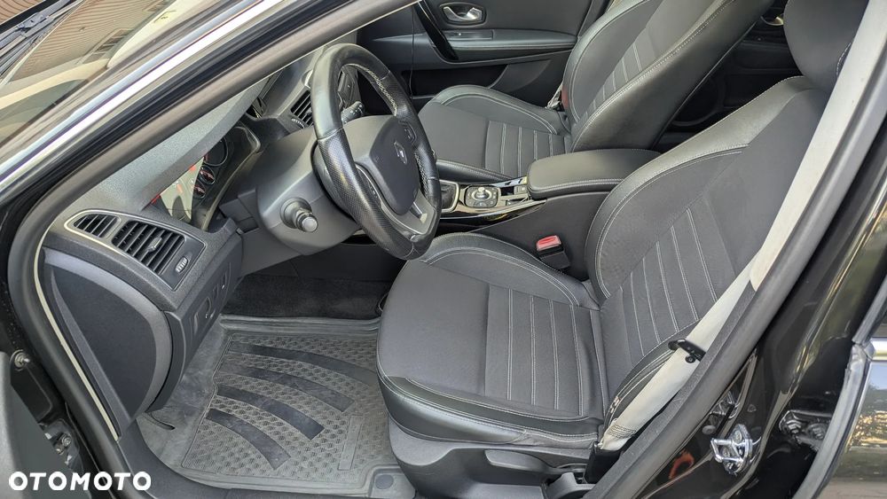 Renault Laguna 2.0 dCi Bose Edition - 10