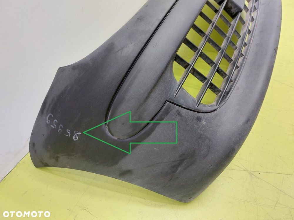 Zderzak przód przedni FIAT SEICENTO 1997-2000 CZARNY ORYGINAŁ ŁADNY - 2