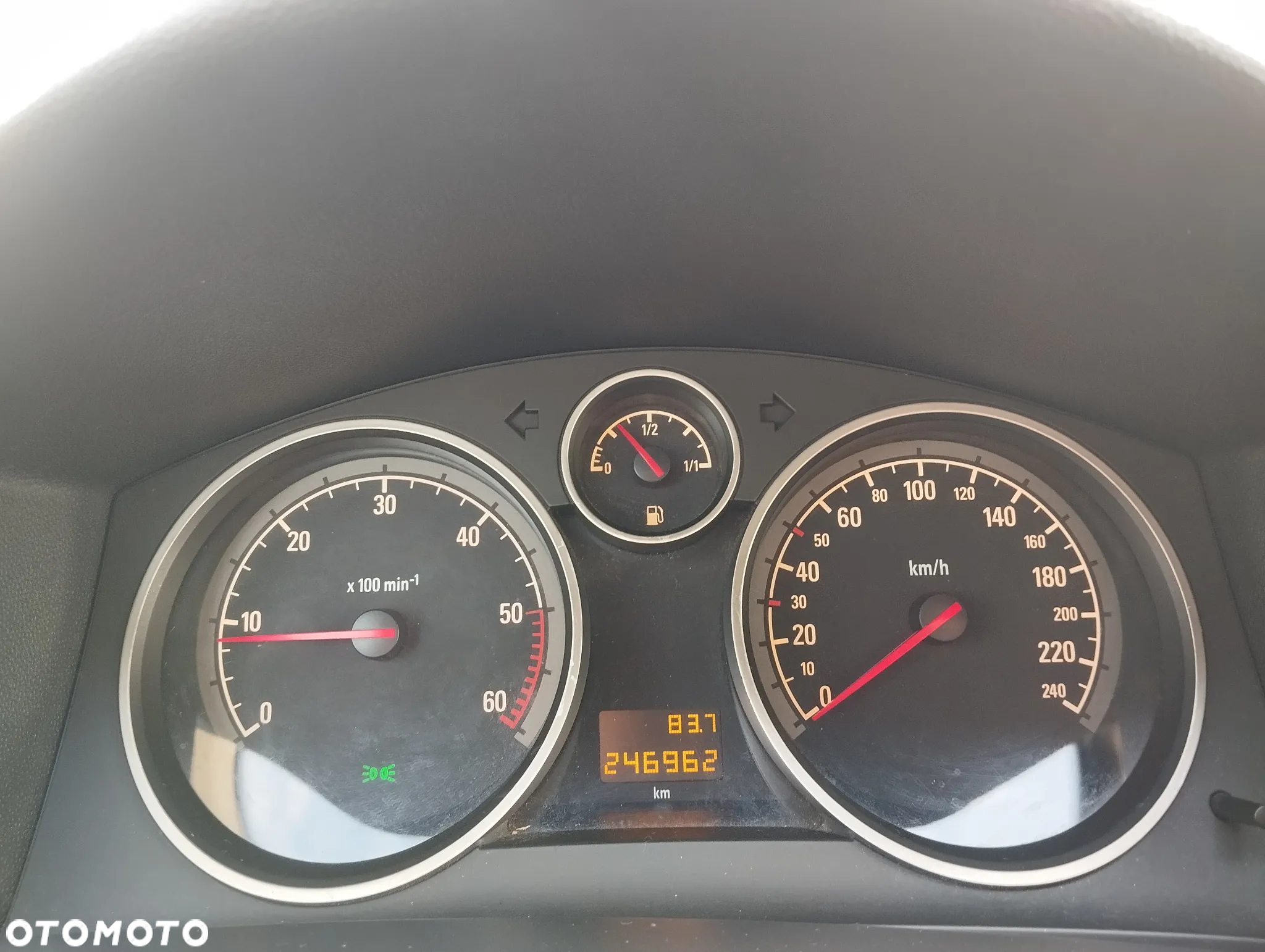 Opel Astra - 10