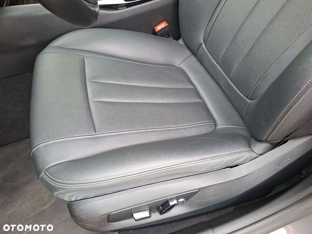 BMW Seria 5 - 12