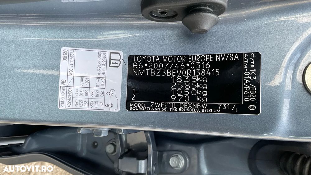 Toyota Corolla 1.8 HSD Dynamic - 38
