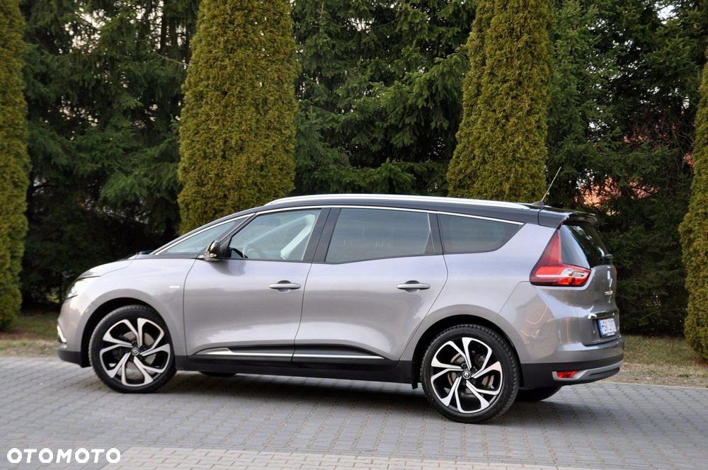 Renault Grand Scenic - 13