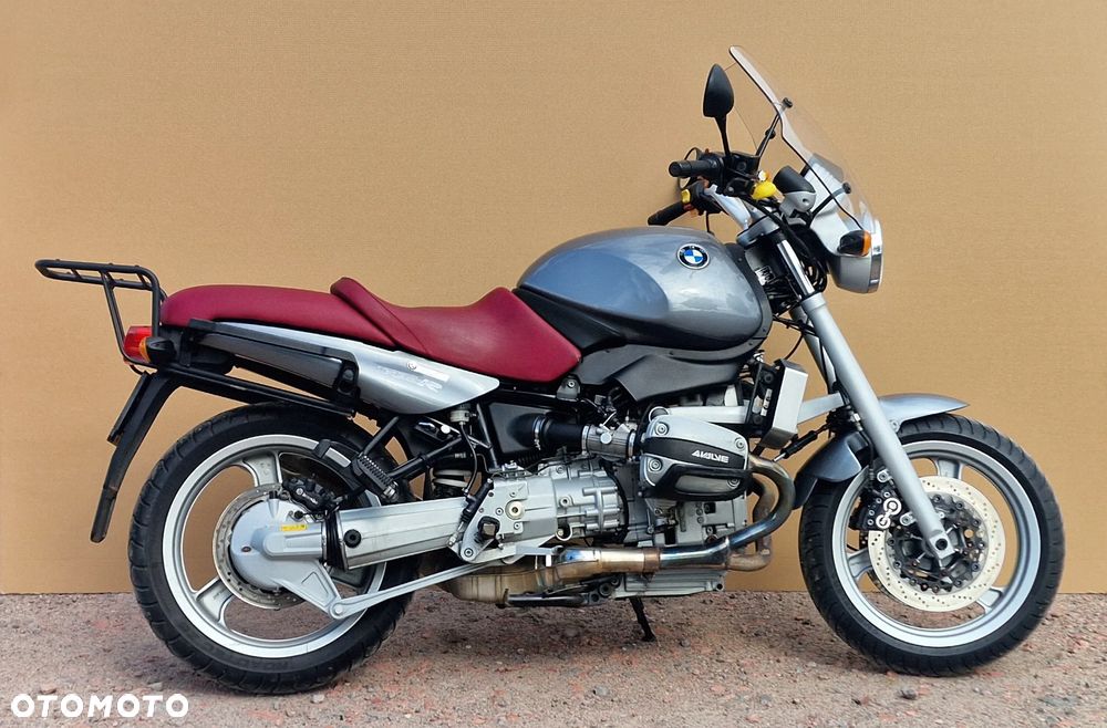 BMW R - 1
