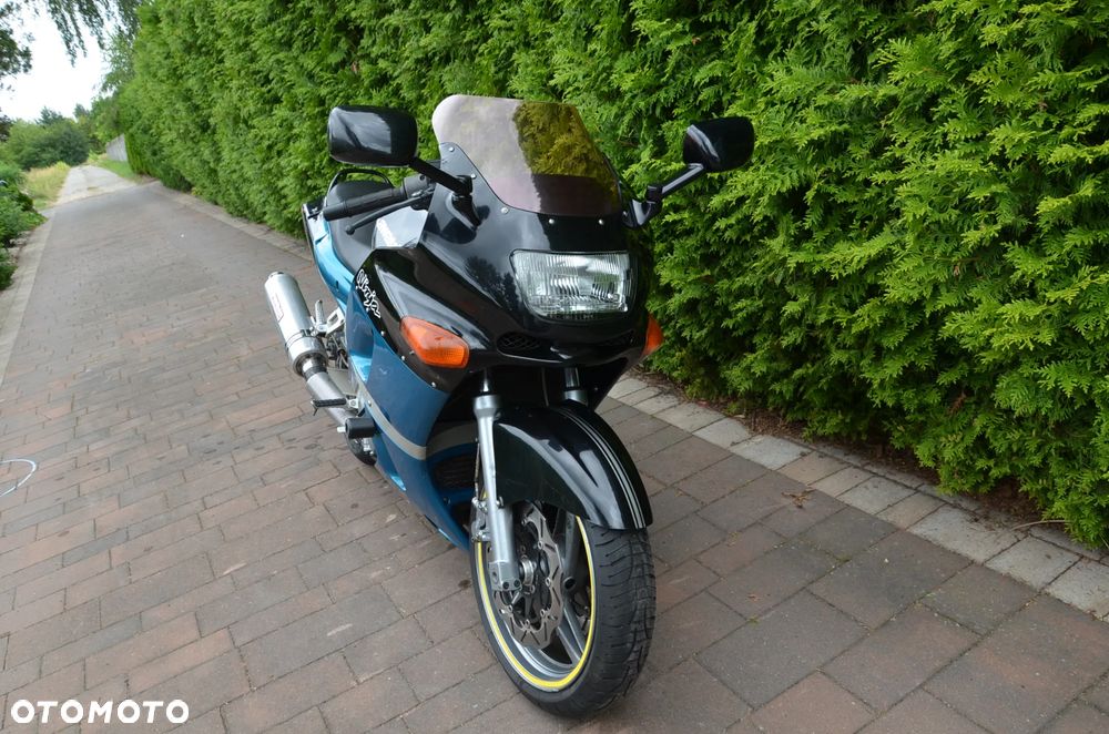 Kawasaki ZX - 6