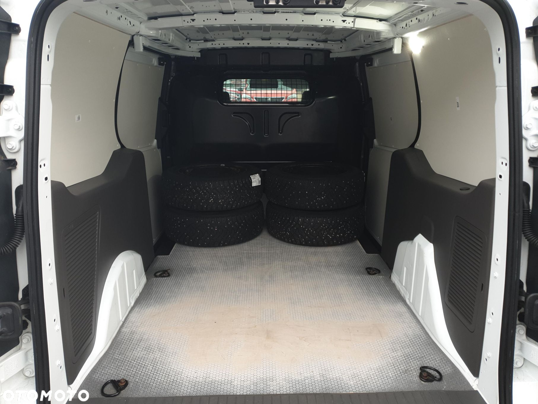Ford transit-connect - 24