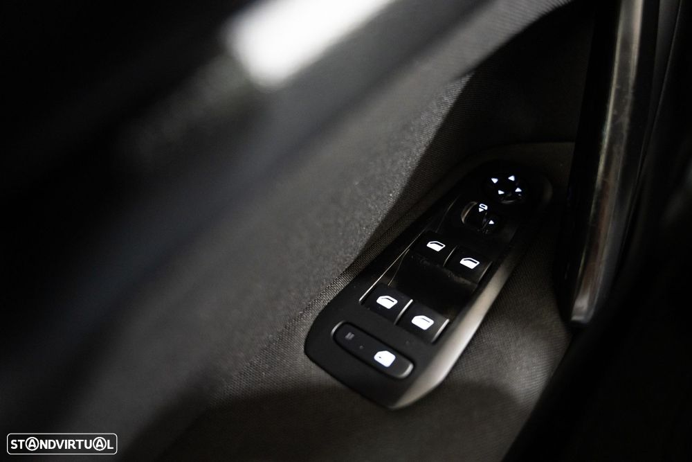 Peugeot 308 SW 1.6 BlueHDi Allure - 16