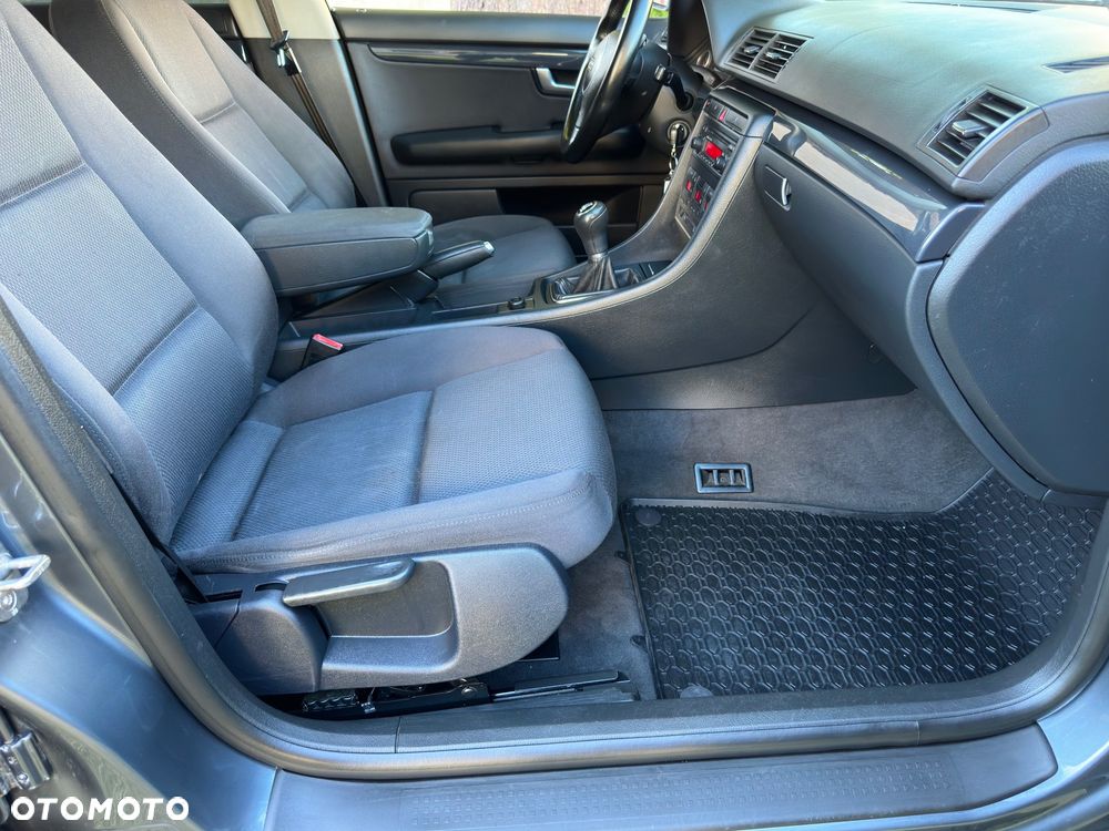 Audi A4 Avant 2 - 10