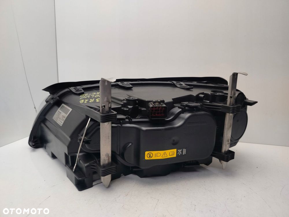 volvo xc70 v70 iii 07r- reflektor lampa prawy przód prawa przednia xenon - 8