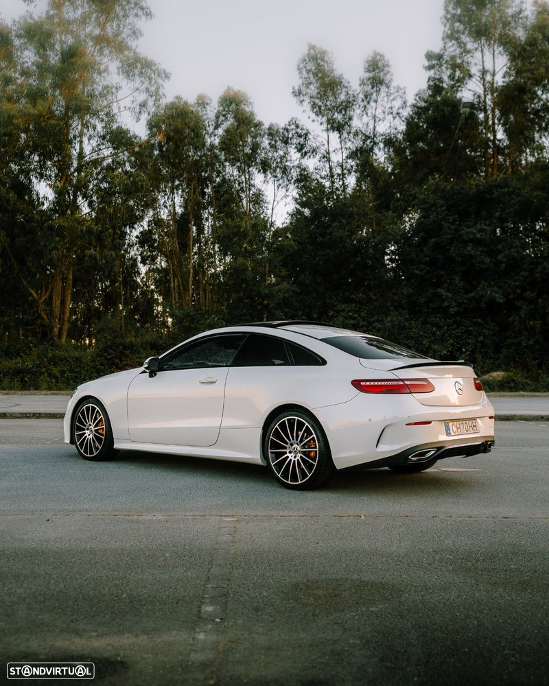 Mercedes-Benz E 300 AMG Line - 8