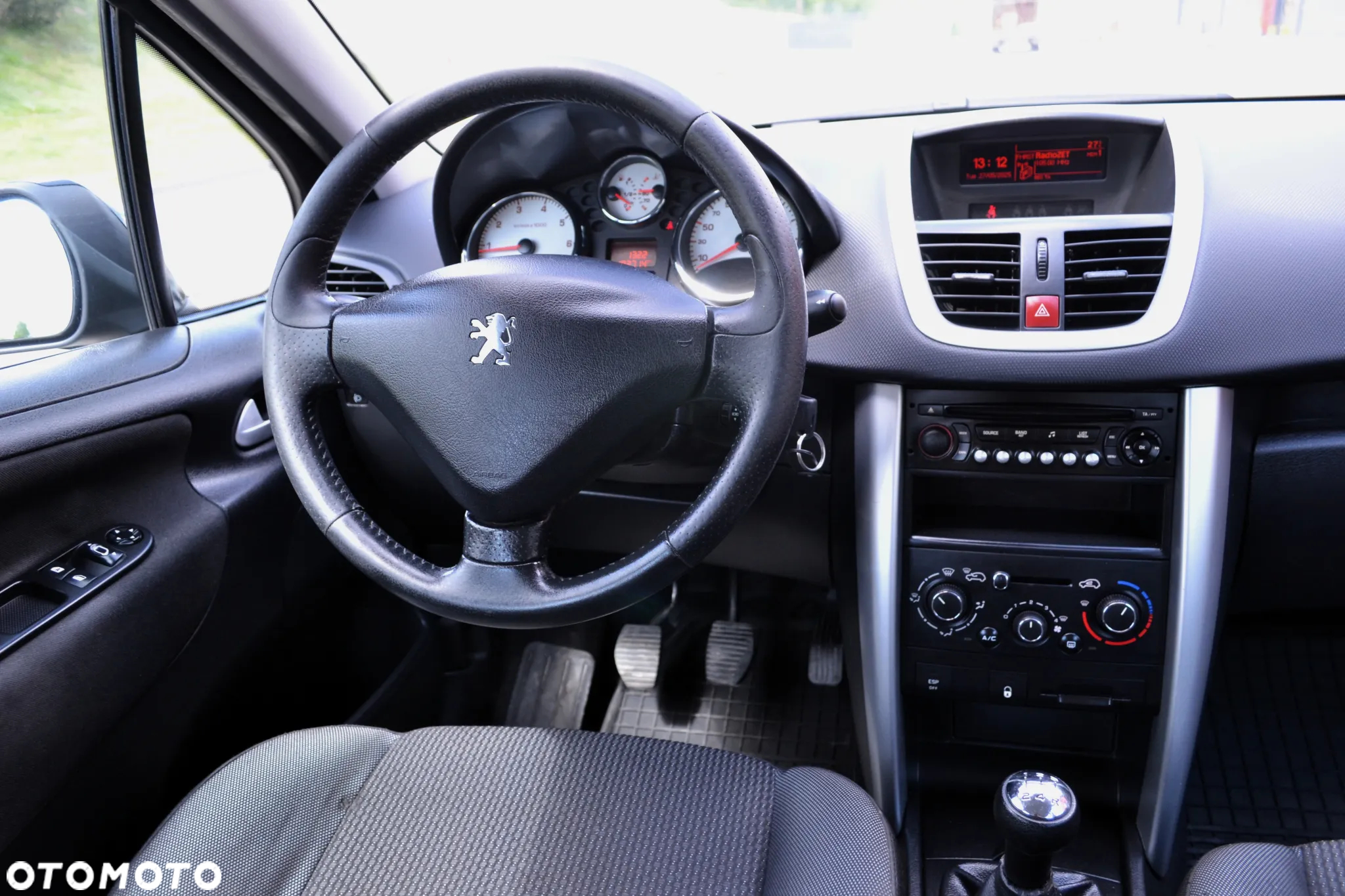 Peugeot 207 1.4 Sportium - 10