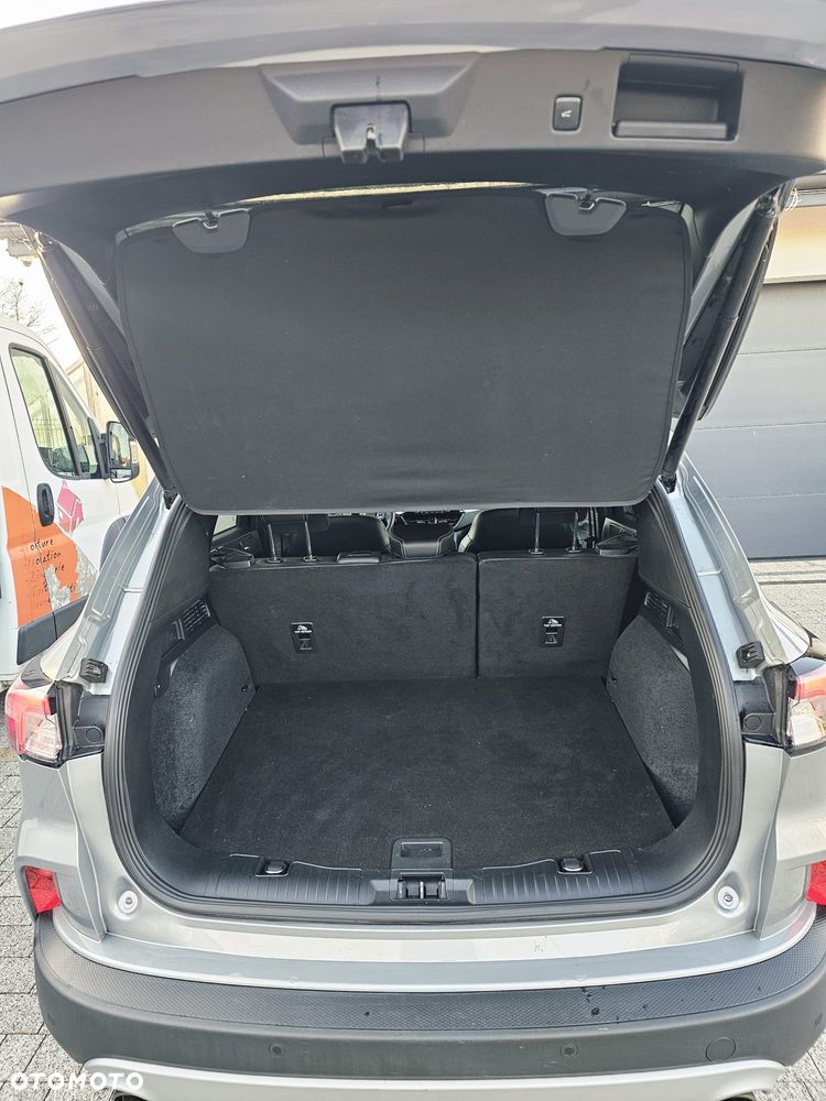 Ford Kuga 2.5 FHEV FWD Titanium X - 18