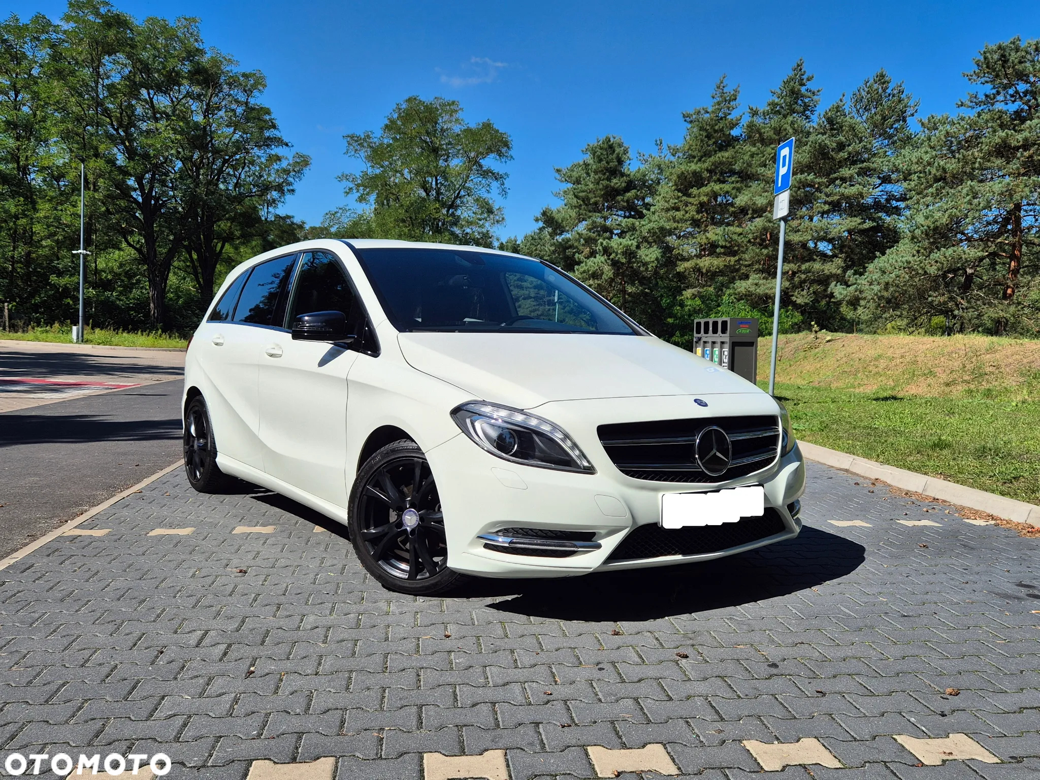 Mercedes-Benz Klasa B 200 Edition - 9