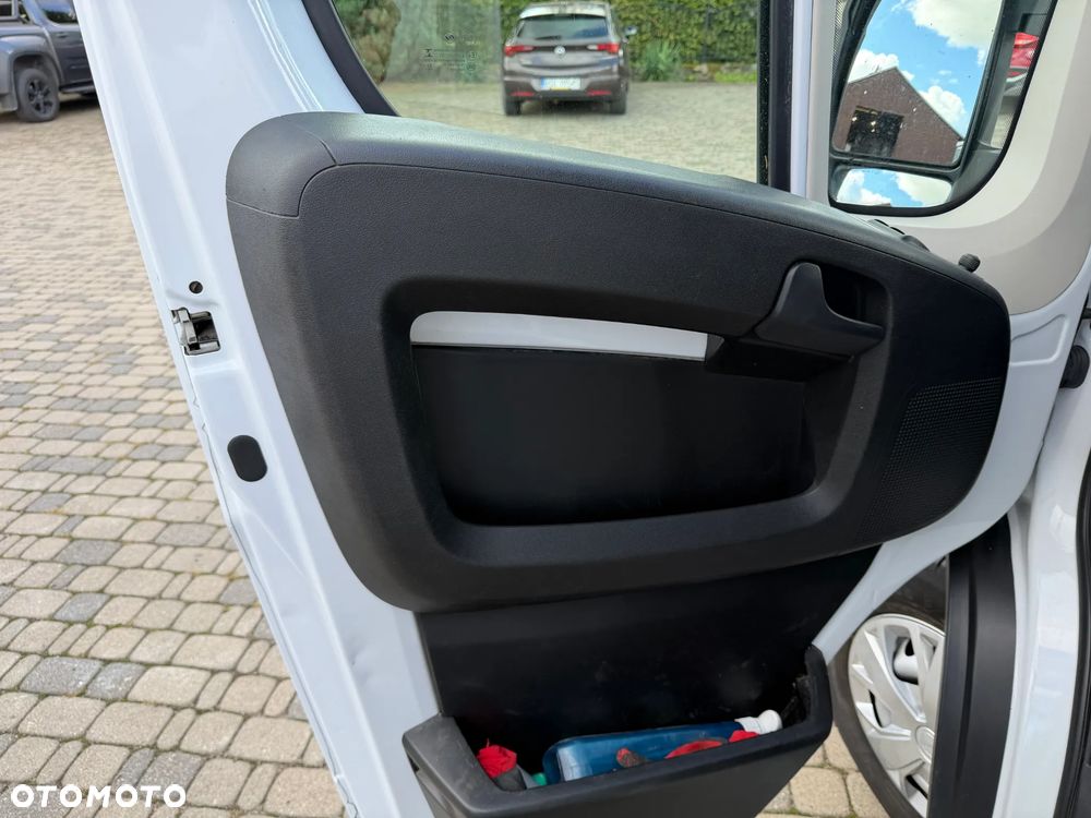 Opel Movano - 9