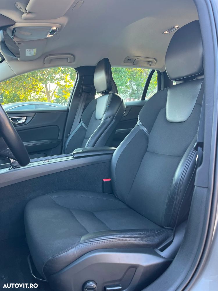 Volvo V60 D4 Momentum Pro - 7