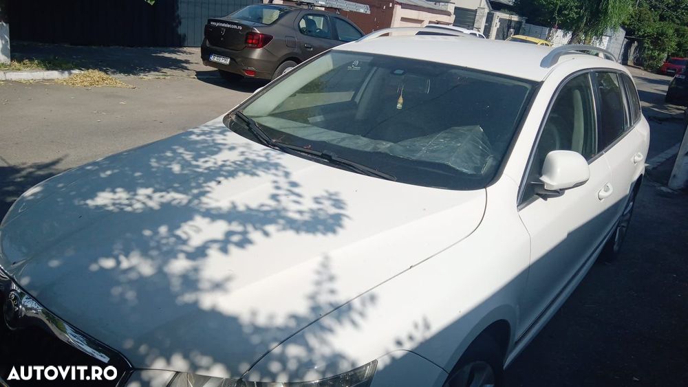 SKODA Superb 2013 — imagine 5