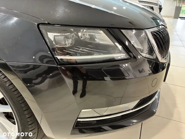 Skoda Octavia 2.0 TSI Style DSG - 28