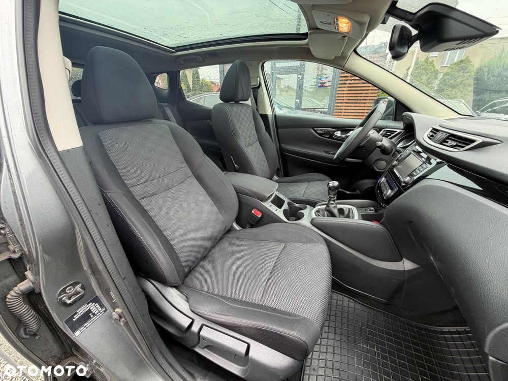 Nissan Qashqai 1.6 DIG-T N-Connecta - 41