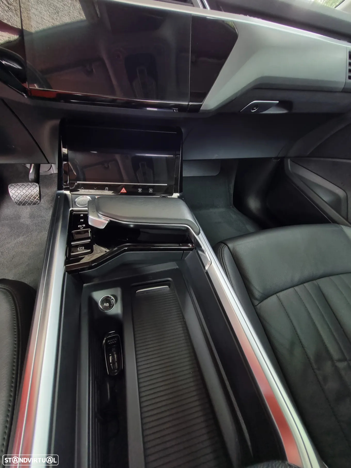Audi e-tron - 16