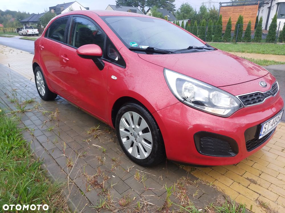 Kia Rio - 5