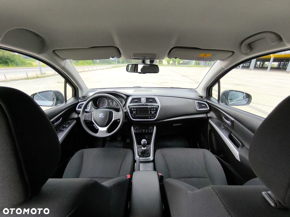 Suzuki SX4 S-Cross 1.4 SHVS Comfort Plus - 16