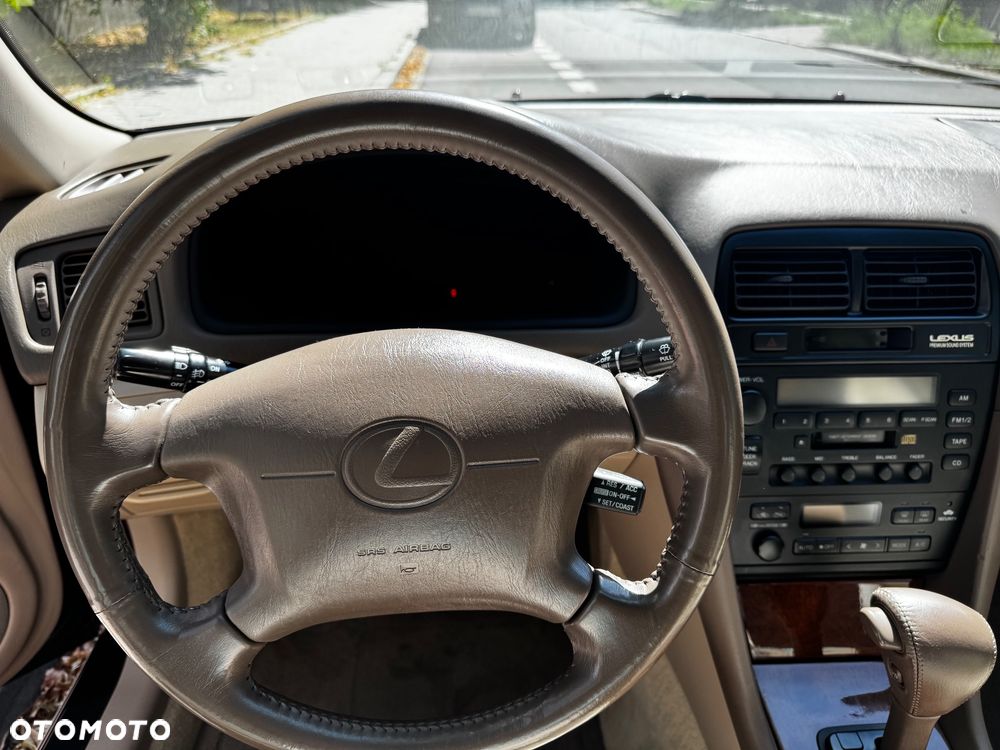 Lexus ES - 19