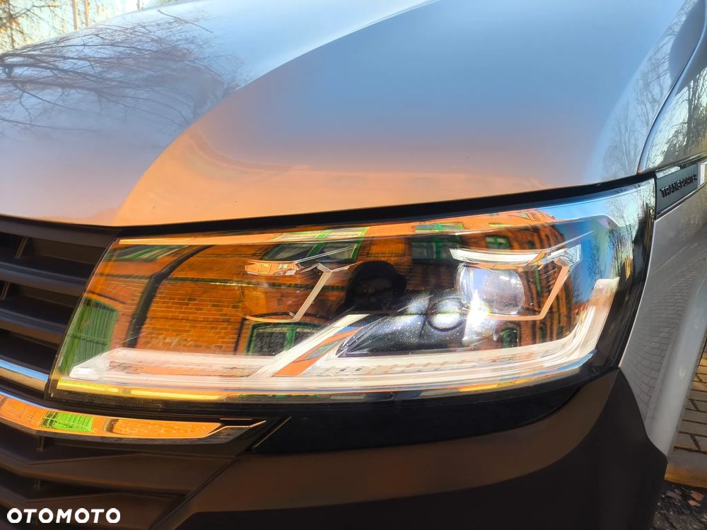 Volkswagen Transporter - 14