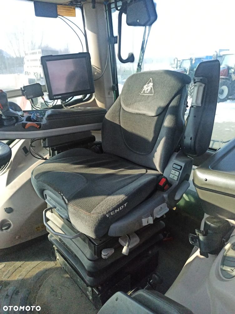 Fendt 933 VARIO - 11