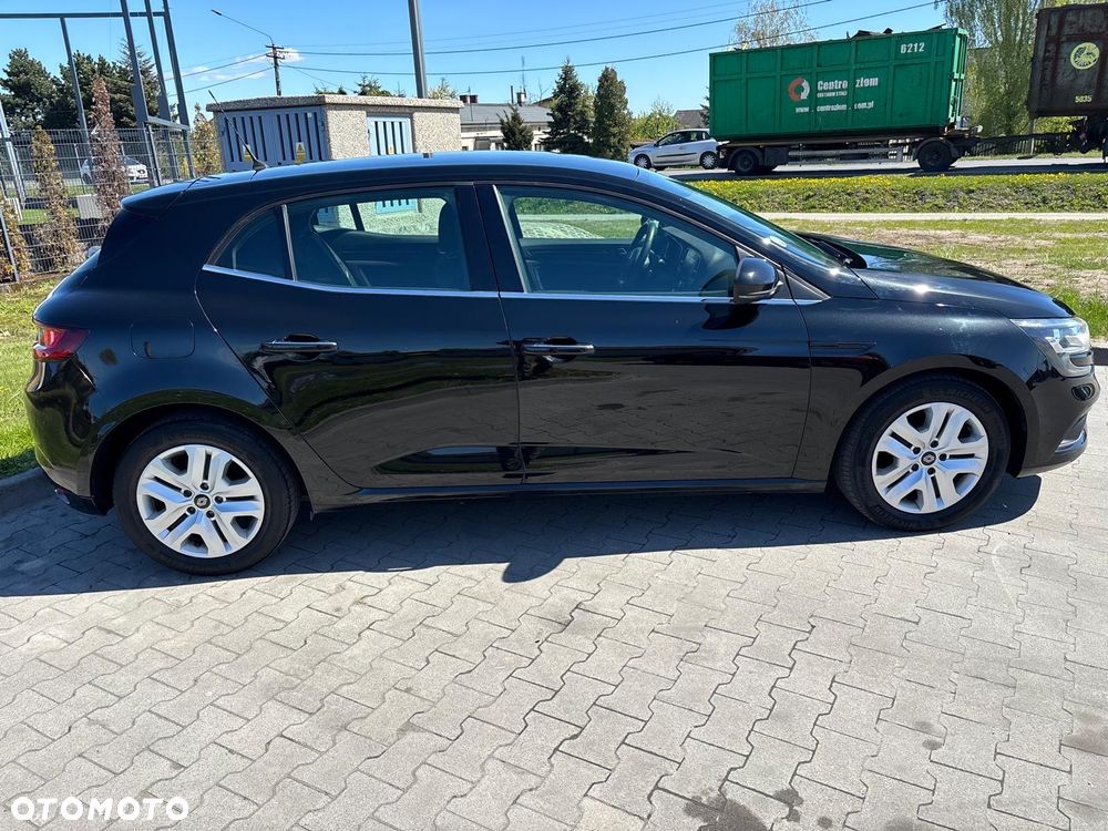 Renault Megane 1.5 dCi Intens EDC - 8