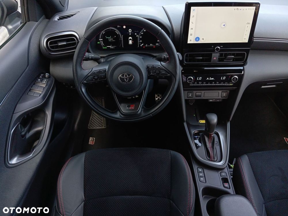 Toyota Yaris Cross Hybrid 1.5 GR Sport - 22