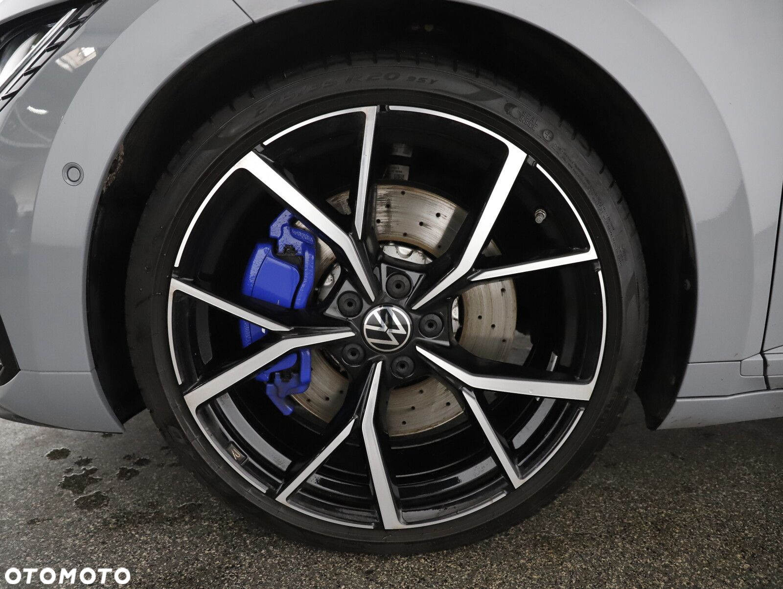 Volkswagen Arteon 2.0 TSI 4Motion R DSG - 29