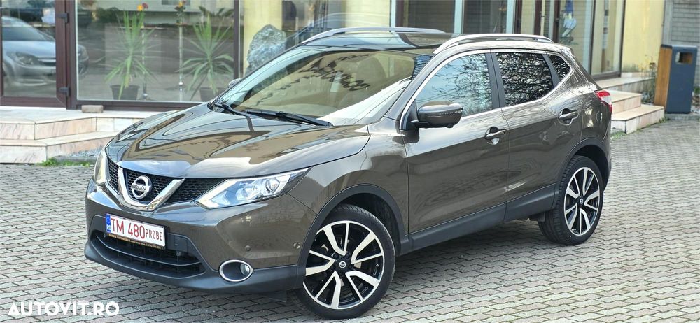 Nissan Qashqai 1.6 DCI Start/Stop 4X4-i Tekna - 1