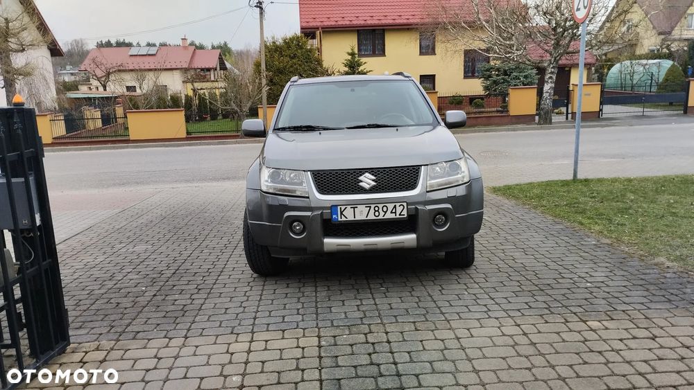 Suzuki Grand Vitara 1.9 DDiS - 6
