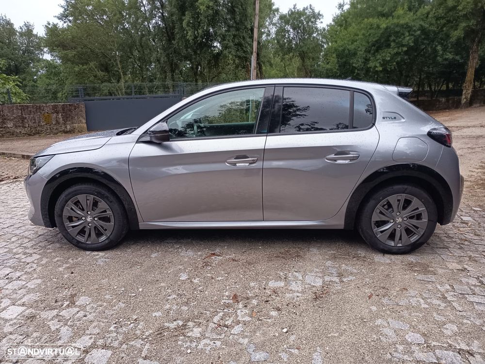 Peugeot e-208 50 kWh Style - 4
